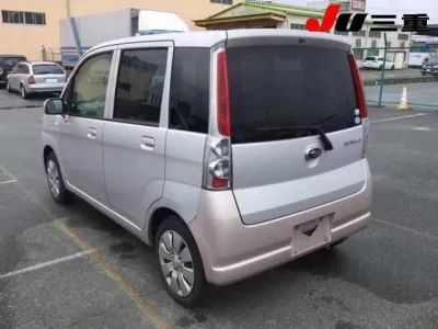 Subaru STELLA