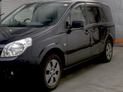 Nissan LAFESTA