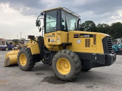 KOMATSU WA100-5