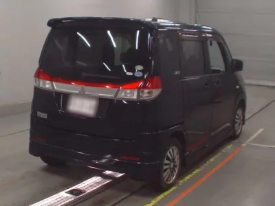 Mitsubishi DELICA D2