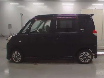 Mitsubishi DELICA D2