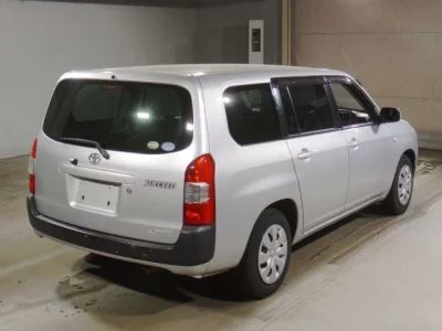 Toyota SUCCEED