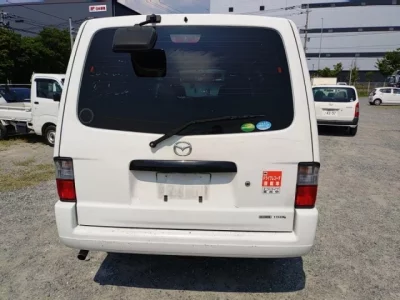 Mazda BONGO VAN