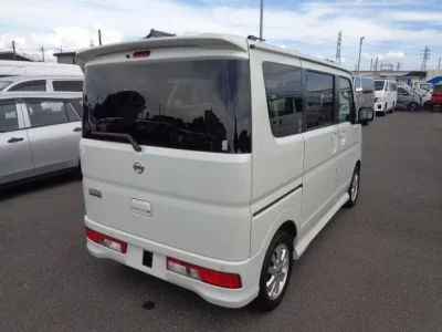 Nissan CLIPPER RIO