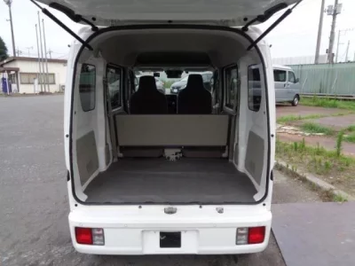 Nissan CLIPPER VAN