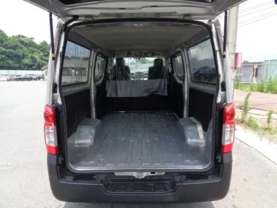 Nissan CARAVAN VAN