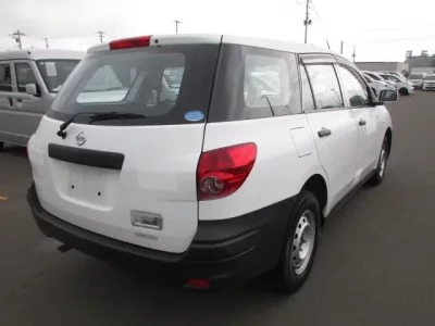 Nissan AD