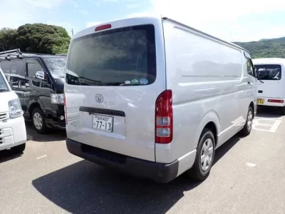Toyota REGIUS ACE VAN
