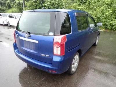 Toyota RAUM
