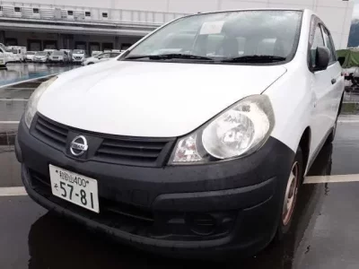 Nissan AD