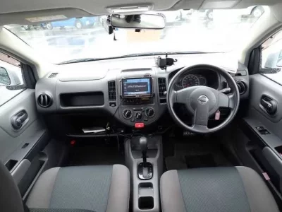 Nissan AD