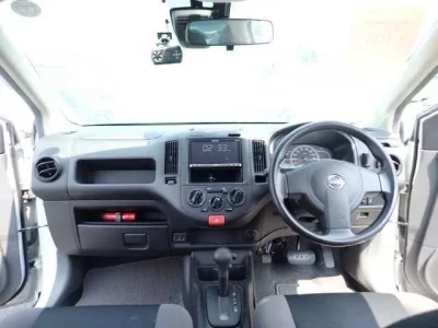 Nissan AD