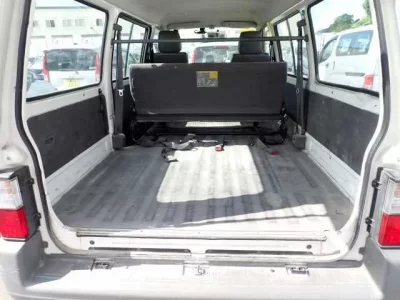 Mazda BONGO VAN