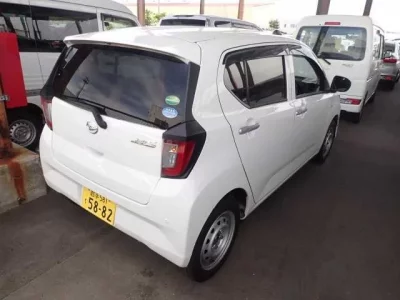 Daihatsu MIRA E S