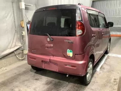 Suzuki MRWAGON