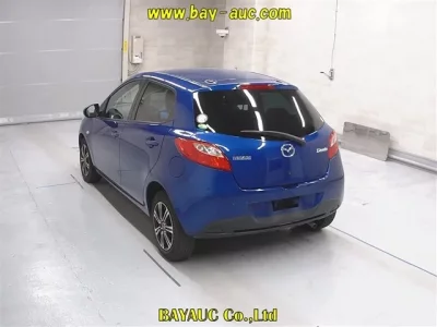 Mazda DEMIO