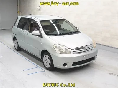 Toyota RAUM