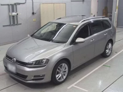 Volkswagen GOLF VARIANT