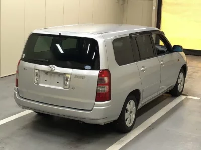 Toyota SUCCEED