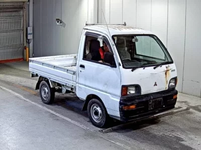 Mitsubishi MINICAB TRUCK