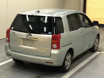 Toyota RAUM