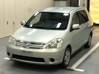 Toyota RAUM