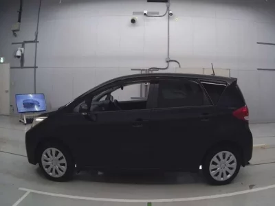 Subaru TREZIA