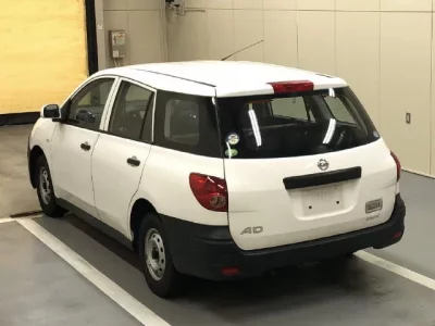 Nissan AD