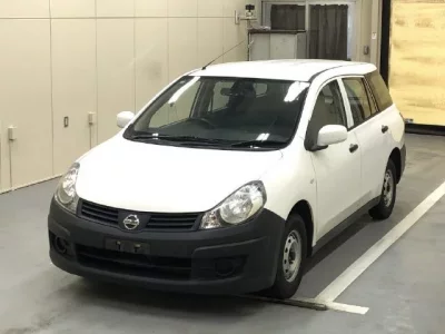 Nissan AD