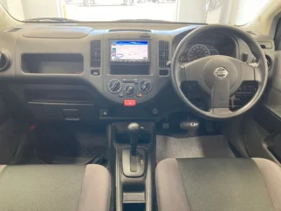 Nissan AD