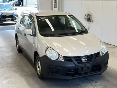 Nissan AD