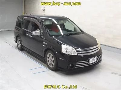 Nissan LAFESTA