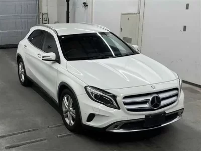 Mercedes-Benz GLA CLASS