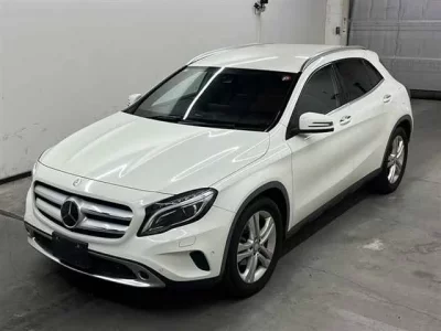 Mercedes-Benz GLA CLASS