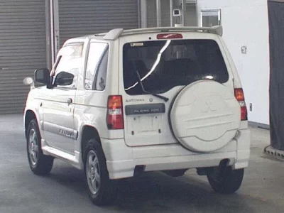 Mitsubishi PAJERO MINI