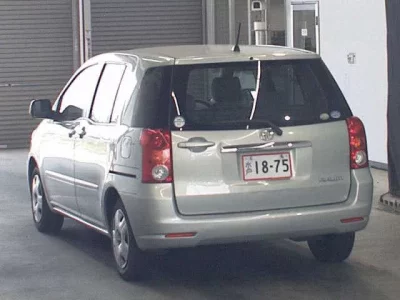 Toyota RAUM