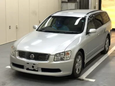 Nissan STAGEA