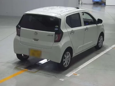 Daihatsu MIRA E S