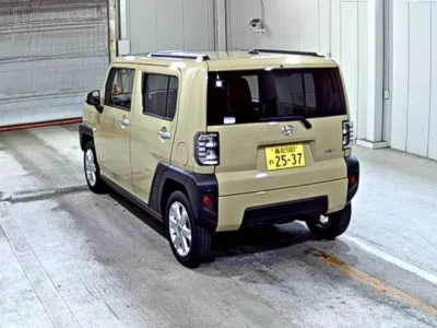 Daihatsu TAFT