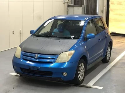 Toyota IST