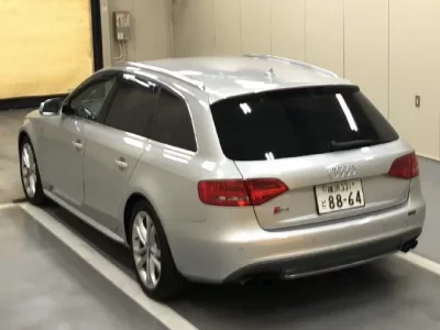 Audi S4