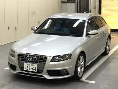 Audi S4