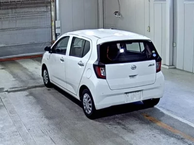Daihatsu MIRA E S