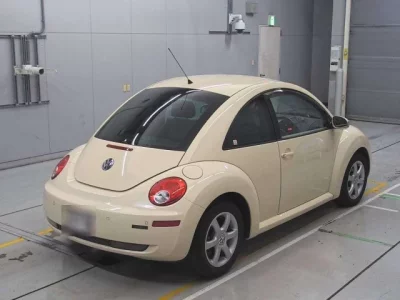 Volkswagen NEW BEETLE