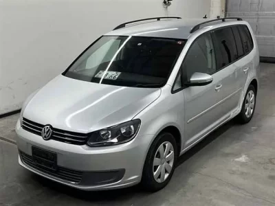 Volkswagen GOLF TOURAN