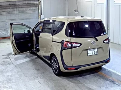 Toyota SIENTA