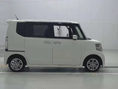 Honda N BOX PLUS