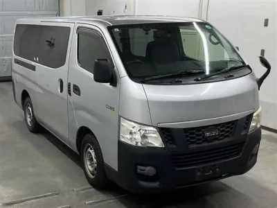 Isuzu COMO