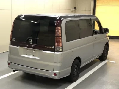 Honda STEP WAGON