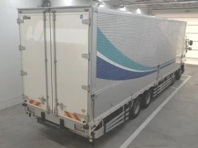 Hino TRUCK
